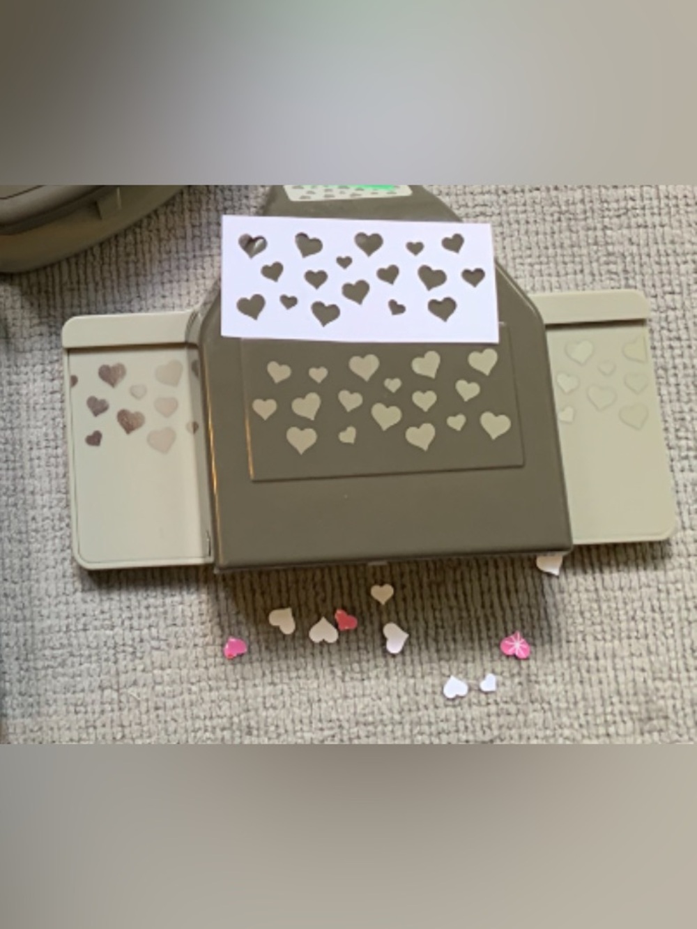 Stamp’in Up ~ Heart ❤️ Border Paper Punch